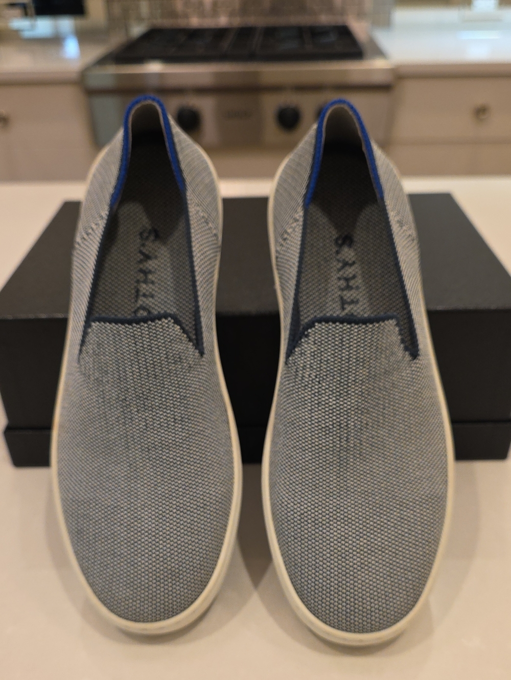 🔥Rothy's Knit Slip-On Loafers in Navy and White